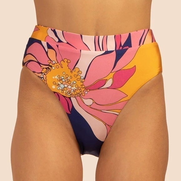 Trina Turk BREEZE FOLD OVER HIGH WAIST BOTTOM - Picture 2 of 12